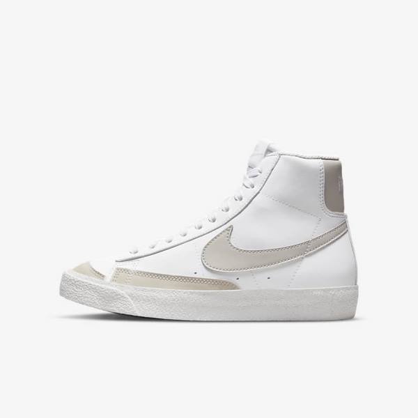 Buty Do Koszykówki Dziecięce Nike Blazer Mid 77 SE Older Białe Głęboka Beżowe | NK657IEW