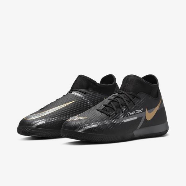 Buty Piłkarskie Damskie Nike Phantom GT2 Academy Dynamic Fit IC Indoor Court Czarne Metal Złote Ciemny Szare Metal Ciemny Szare | NK318URP