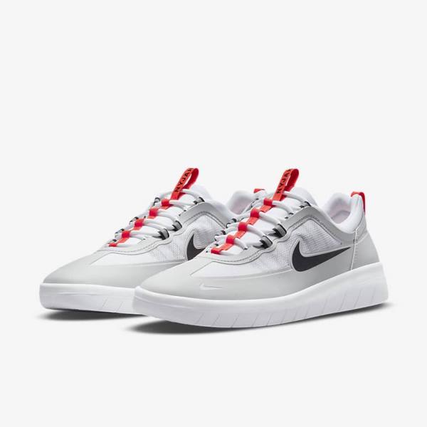 Buty Skate Damskie Nike SB Nyjah Free 2 Szare Białe Głęboka Czerwone Czarne | NK381IDW