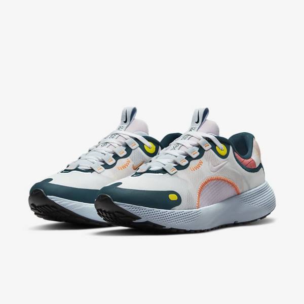 Buty do Biegania Damskie Nike React Escape Run Szosowe Białe Niebieskie Czarne Różowe | NK037NJC