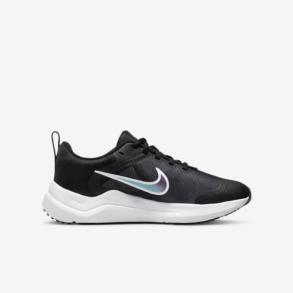 Buty do Biegania Dziecięce Nike Downshifter 12 Older Szosowe Czarne Ciemny Szare Białe | NK169DZR