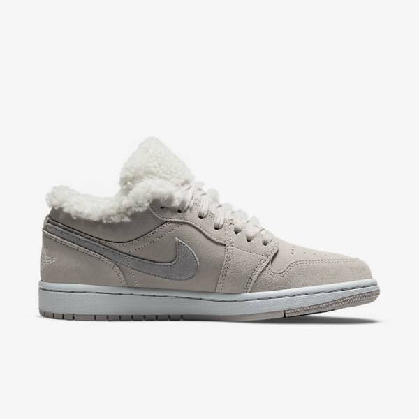 Trampki Damskie Nike Air Jordan 1 Low SE Szare Szare Białe | NK493UAJ