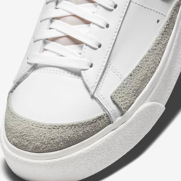 Trampki Damskie Nike Blazer Low Platformie Białe | NK420XAI