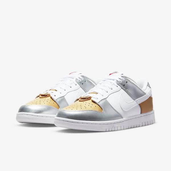 Trampki Damskie Nike Dunk Low SE Złote Srebrne Czerwone Białe | NK648WXA