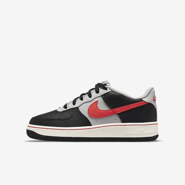 Trampki Dziecięce Nike Air Force 1 EMB Older Czarne Szare Czerwone | NK529YMV