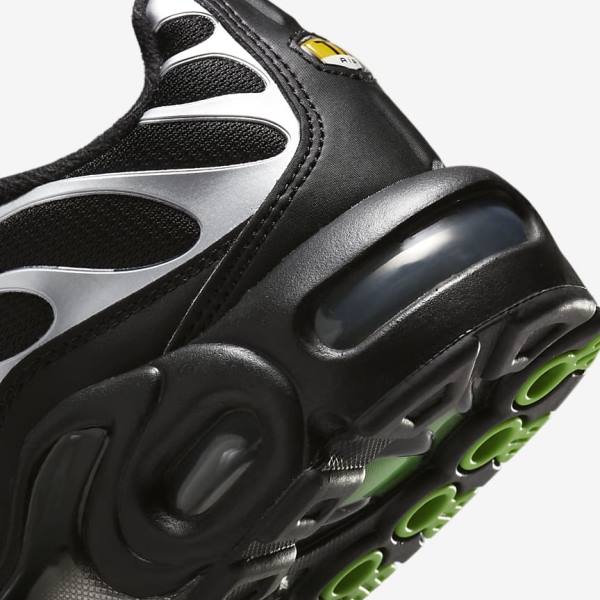 Trampki Dziecięce Nike Air Max Plus Older Czarne Zielone Metal Srebrne Czarne | NK345CLI