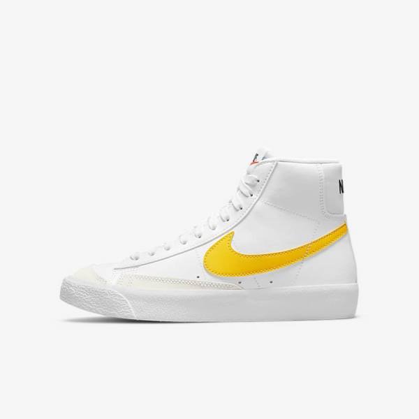 Trampki Dziecięce Nike Blazer Mid 77 Older Białe | NK310EJV