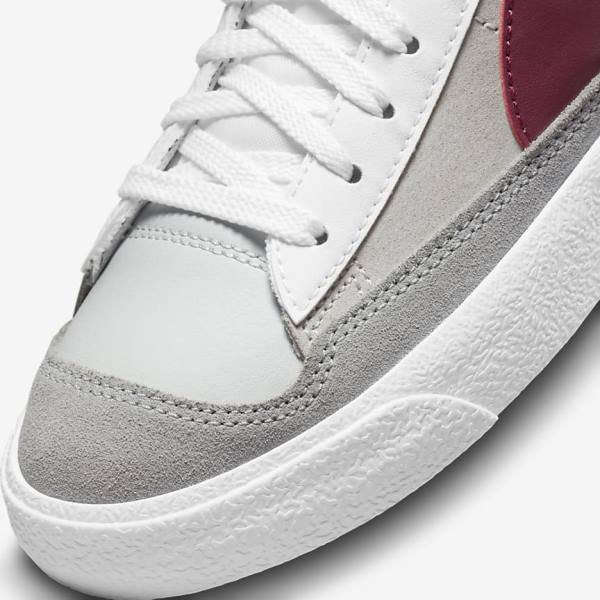 Trampki Dziecięce Nike Blazer Mid 77 SE Dance Older Białe Czarne Białe Bordowe | NK563VZC