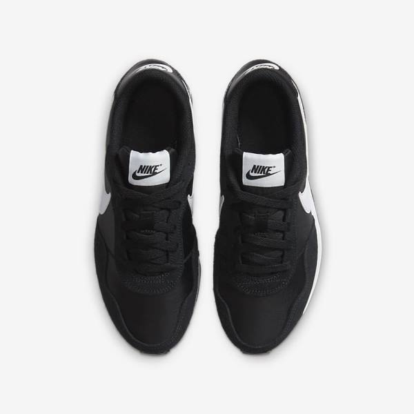 Trampki Dziecięce Nike MD Valiant Older Czarne Białe | NK172SEI