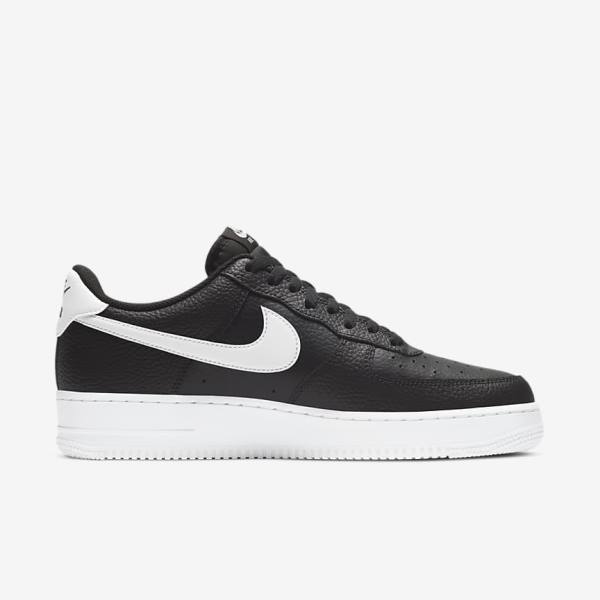 Trampki Męskie Nike Air Force 1 07 Czarne Białe | NK326JVZ