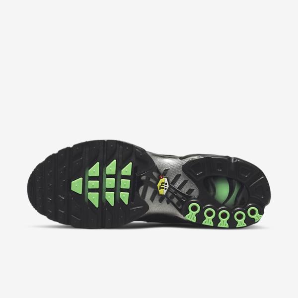 Trampki Męskie Nike Air Max Plus Czarne Zielone Metal Srebrne Czarne | NK716KDS