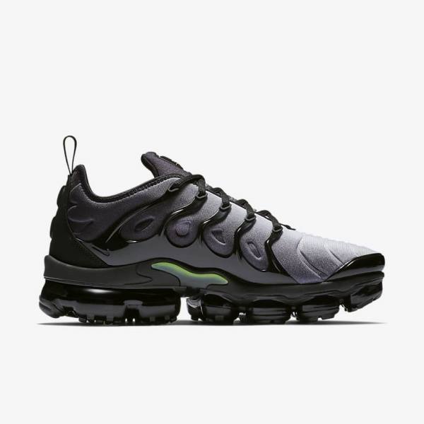 Trampki Męskie Nike Air VaporMax Plus Czarne Białe | NK374SEF