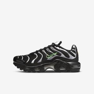 Trampki Dziecięce Nike Air Max Plus Older Czarne Zielone Metal Srebrne Czarne | NK345CLI